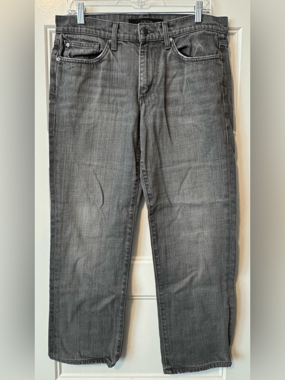 Joe’s Jeans The Classic Gray Straight Leg Jeans Men’s 31 Distressed Hem